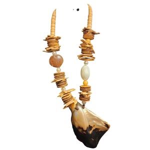 VTG Boho Handcrafted Shell and Coconut Wood Statement Necklace Brown 20in